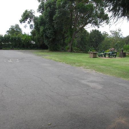 The Wayfarer Motel Muswellbrook Eksteriør billede